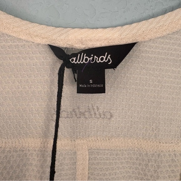 New ALLBIRDS Lightweight Natural Run Wool Blend Tank Top - Picture 2 of 10